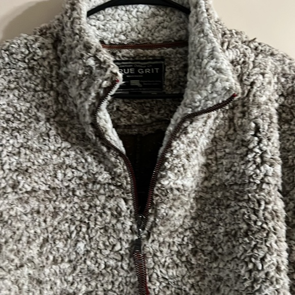 Women's Authentic True Grit pullover Size M - Picture 3 of 4